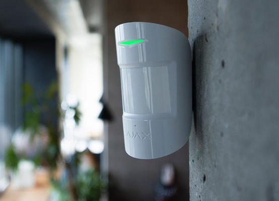 Ajax MotionProtect, un détecteur de mouvement sans fil sobre et élégant