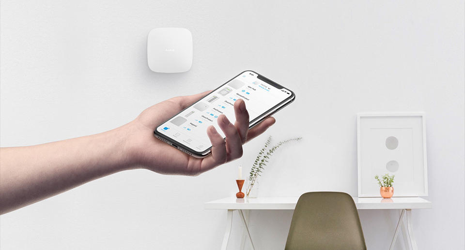 Gestion domotique avec application Ajax System